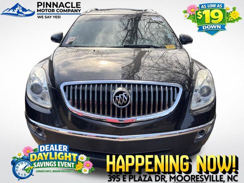 Used 2012 Buick Enclave Leather image 2