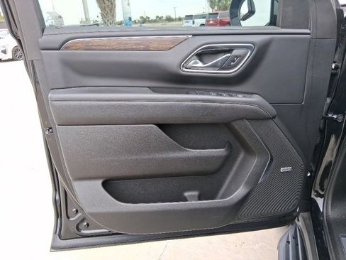 Used 2023 Chevrolet Tahoe Premier image 16