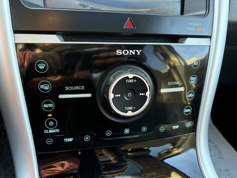 Used 2011 Ford Edge Limited w/ Canadian Touring Pkg FWD image 26