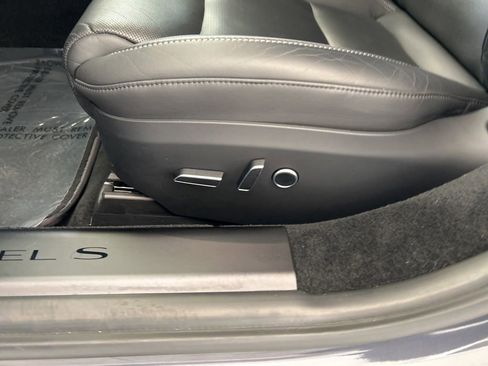 Used 2022 Tesla Model S Plaid image 45