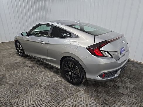 Used 2018 Honda Civic EX-T image 9