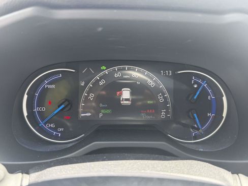 Used 2019 Toyota RAV4 Limited AWD/4WD image 28