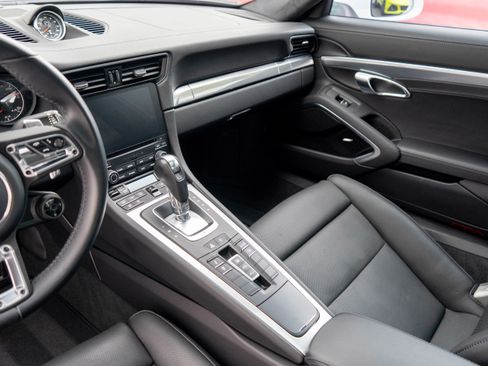 Used 2019 Porsche 911 Turbo AWD/4WD image 15