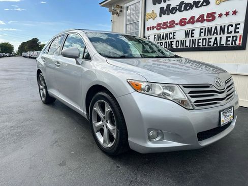 Used 2009 Toyota Venza AWD image 7