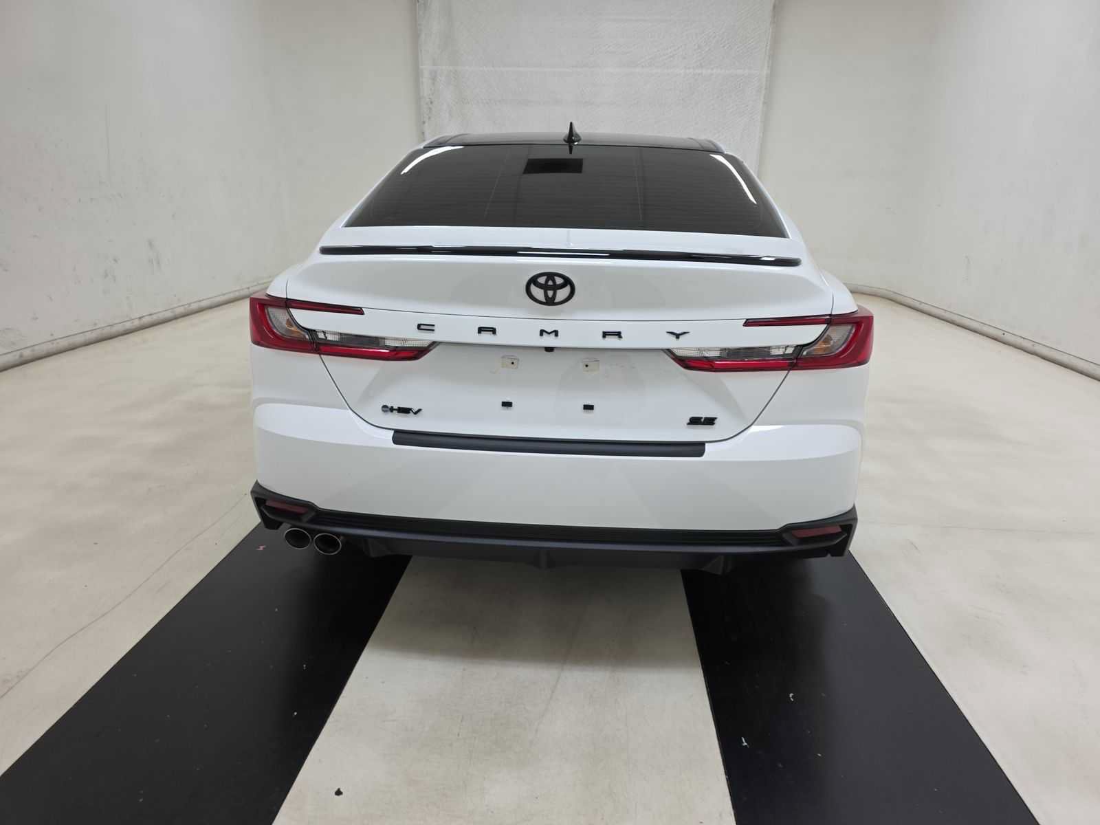 Used 2026 Toyota Camry SE w/ Multimedia Upgrade Package FWD image 3