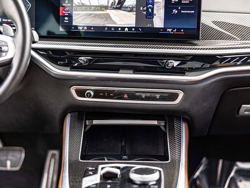 Used 2024 BMW X5 M60i w/ Climate Comfort Package image 39