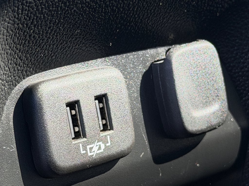 Used 2020 Chevrolet Colorado Z71 AWD/4WD image 33