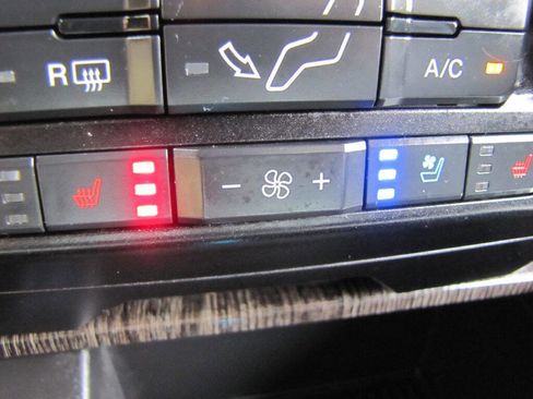 Used 2020 Ford F250 Lariat image 45