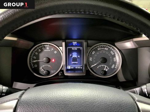 Used 2019 Toyota Tacoma SR5 image 25