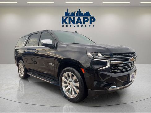 Used 2021 Chevrolet Tahoe Premier w/ Premium Package RWD image 3