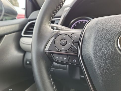 Used 2023 Toyota Camry SE w/ Audio Upgrade Package image 18