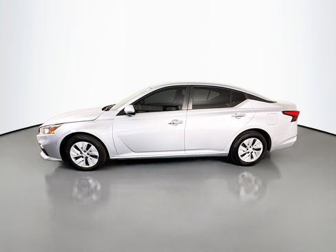Used 2021 Nissan Altima 2.5 S image 6