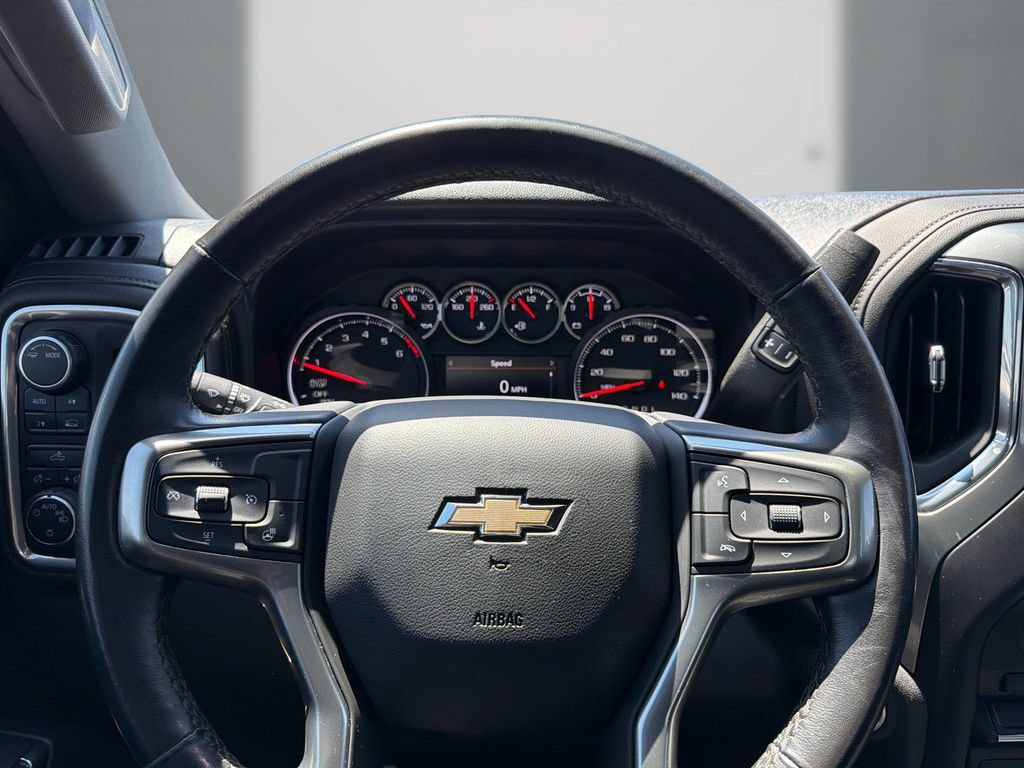 Certified 2021 Chevrolet Silverado 1500 LT AWD/4WD image 19