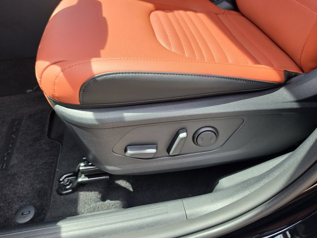 New 2026 Kia Sportage SX FWD image 21