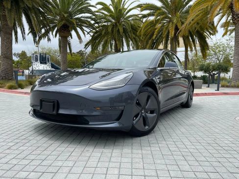 Used 2019 Tesla Model 3 Standard Range Plus RWD image 5