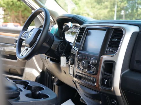 Used 2017 RAM 2500 Laramie AWD/4WD image 22