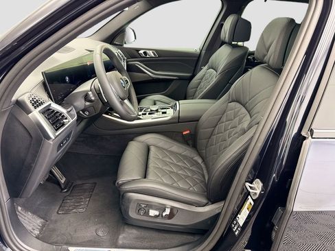 New 2026 BMW X5 xDrive40i AWD/4WD image 17
