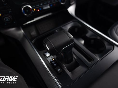 Used 2025 Ford F150 Platinum image 40