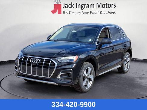 Used 2025 Audi Q5 2.0T Premium Plus w/ Premium Plus Package AWD/4WD image 1