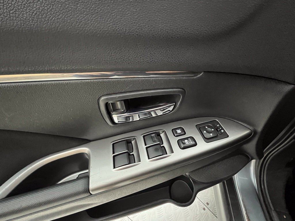 Used 2019 Mitsubishi Outlander Sport ES AWD/4WD image 38