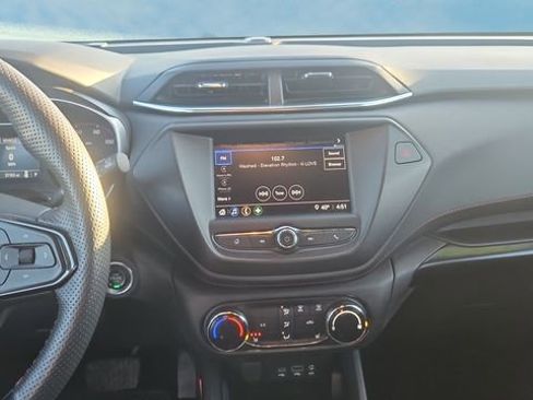 Used 2023 Chevrolet TrailBlazer RS image 10