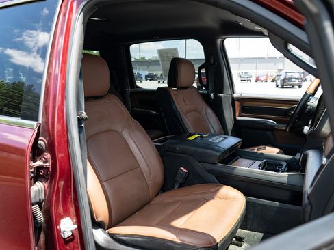 Used 2019 RAM 1500 Limited AWD/4WD image 22
