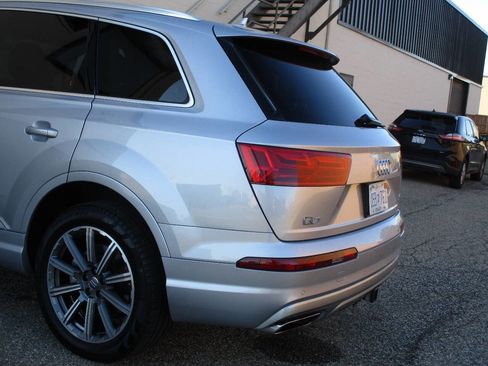 Used 2018 Audi Q7 3.0T Prestige w/ Prestige Package image 56