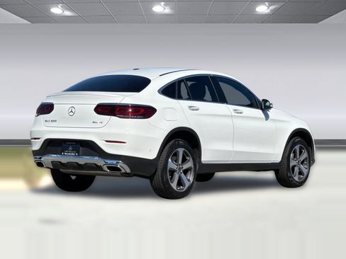 Used 2023 Mercedes-Benz GLC 300 4MATIC Coupe image 8