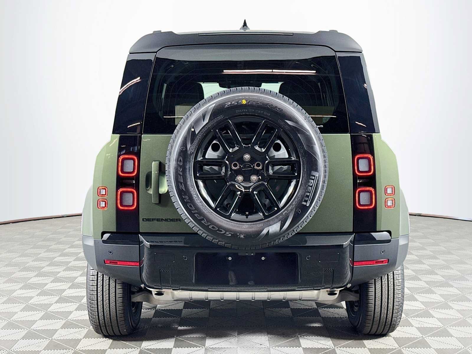 New 2026 Land Rover Defender 110 S AWD/4WD image 6