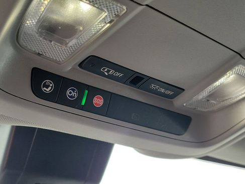 Used 2022 Chevrolet Equinox LT image 23