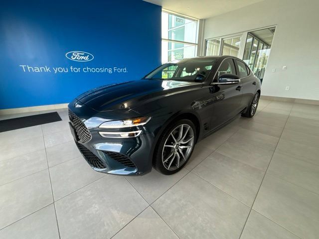 Used 2023 Genesis G70 2.0T AWD/4WD image 7