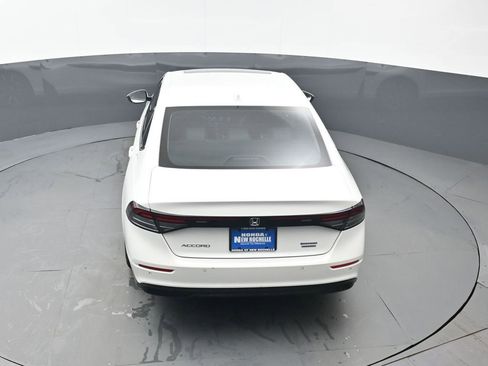 Used 2024 Honda Accord Touring image 36