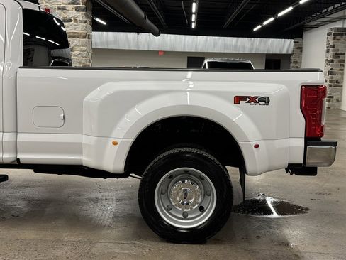Used 2019 Ford F450 XL w/ Power Equipment Group image 8