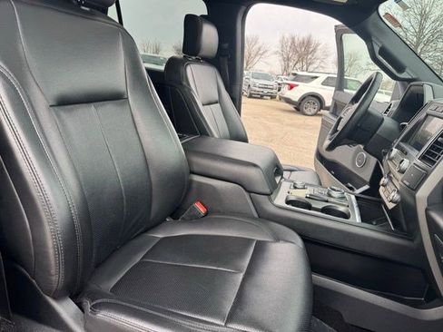 Used 2020 Ford Expedition Max XLT w/ Equipment Group 202A image 40
