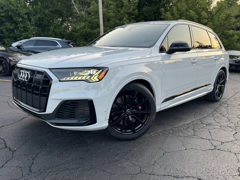 Used 2021 Audi SQ7 Prestige w/ Prestige Package AWD/4WD image 8