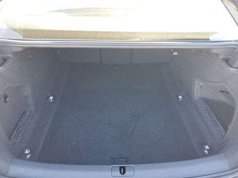 Used 2023 Audi A4 2.0T Premium w/ Convenience Package image 9