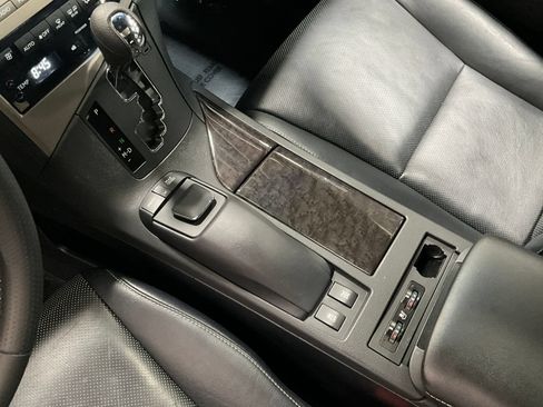 Used 2013 Lexus RX 350 F Sport w/ Navigation Pkg AWD/4WD image 16