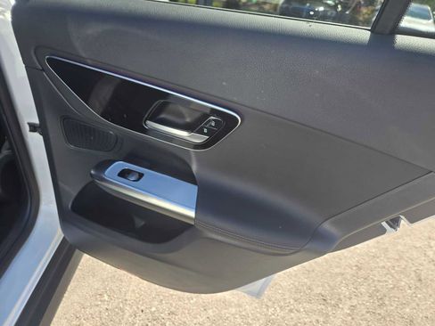 Certified 2026 Mercedes-Benz GLC 300 image 14