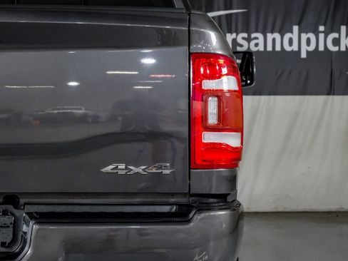 Used 2023 RAM 2500 Laramie AWD/4WD image 42