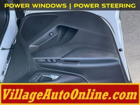 Used 2018 Chevrolet Equinox LT image 10