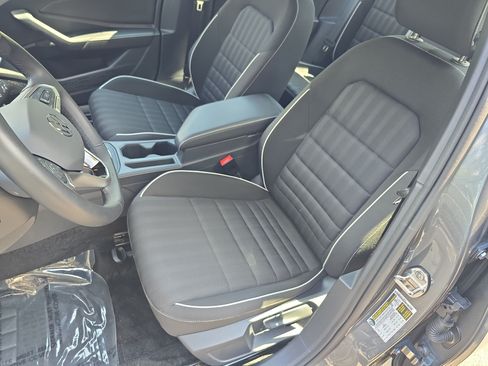 Certified 2024 Volkswagen Jetta Sport FWD image 14