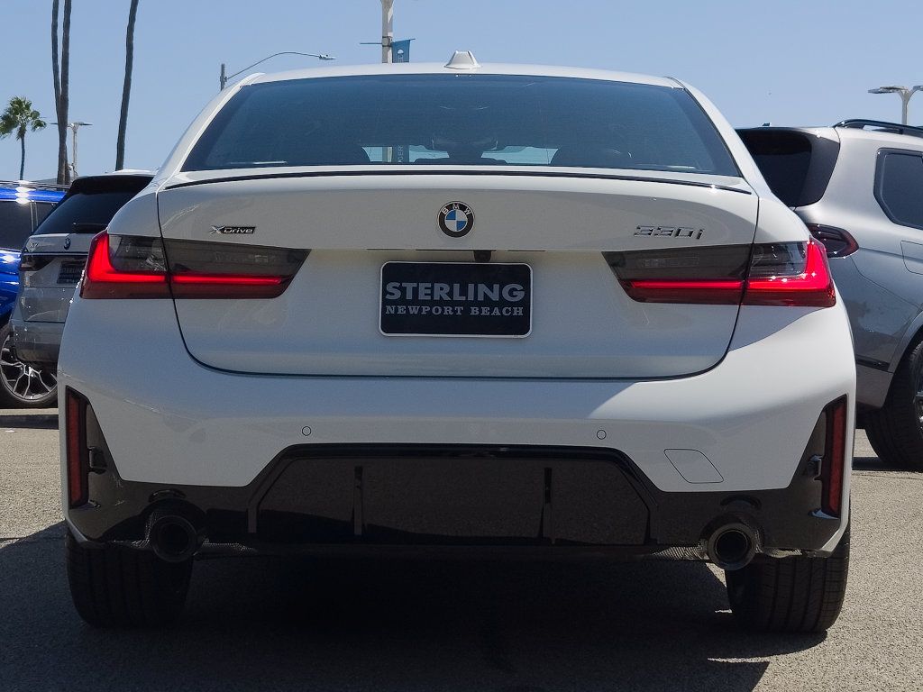 New 2026 BMW 330i xDrive Sedan w/ M Sport Package AWD/4WD image 10