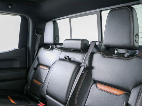 Used 2019 GMC Sierra 1500 AT4 w/ AT4 Preferred Package AWD/4WD image 27