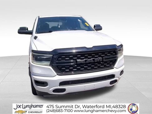 Used 2022 RAM 1500 Big Horn AWD/4WD image 3