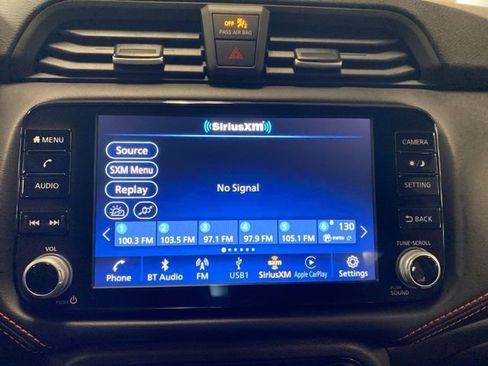 Used 2024 Nissan Versa SR image 30