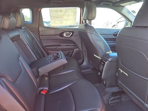 New 2026 Jeep Compass Limited image 13