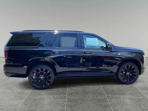 New 2026 Cadillac Escalade Platinum Sport w/ LPO, ONYX Package AWD/4WD image 6