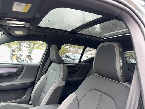 New 2026 Volvo EX40 Plus w/ Climate Package image 12