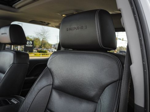 Used 2017 GMC Sierra 1500 Denali w/ Denali Ultimate Package image 29