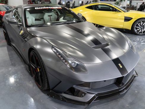 Used 2014 Ferrari F12 Berlinetta image 6
